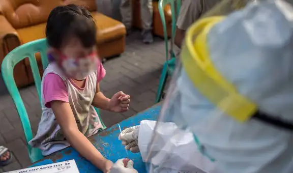 Ómicron BA.2 es más grave en niños no vacunados y no infectados, sugiere estudio chino