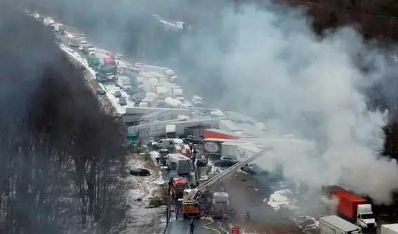 Choque masivo de 80 vehículos durante tormenta de nieve deja al menos 6 muertos en EE. UU.