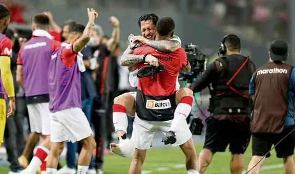 La selección peruana a un partido del mundial: abrazados a una ilusión