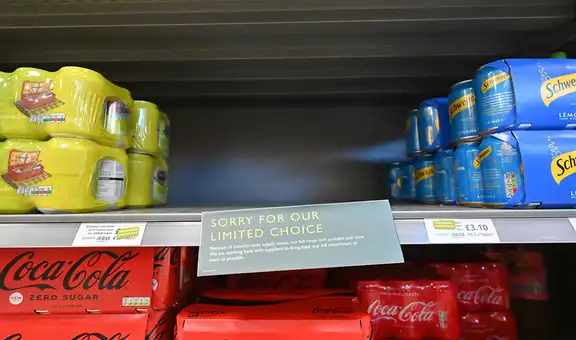 Supermercados británicos racionan la venta de aceite ante el desabastecimiento
