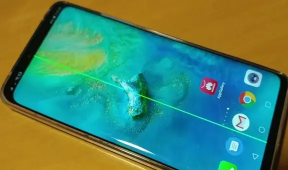 ¿Sabes qué hacer si una línea verde aparece en la pantalla de tu celular?