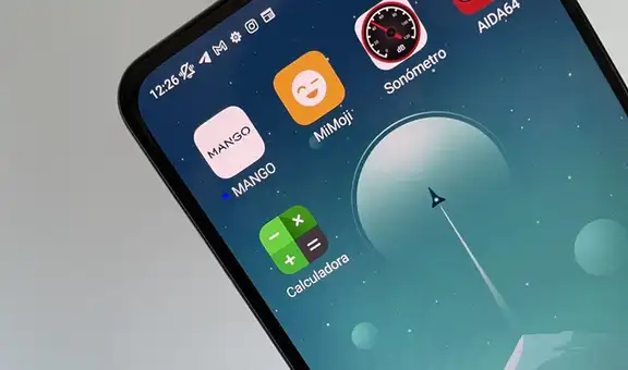 ¿Cómo habilitar la calculadora científica oculta sin descargar ninguna app adicional?