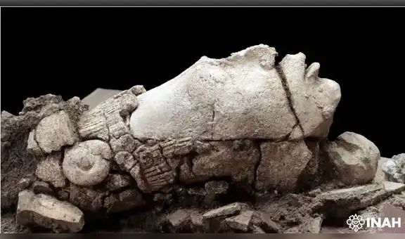 Hallan escultura de la cabeza de un dios maya con más de 1.300 años de antigüedad