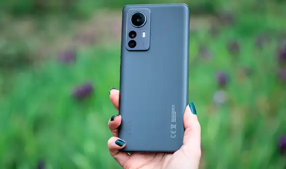 ¿Posees un teléfono de Xiaomi? Esto ocurre cuando lo sacudes en el aire varias veces