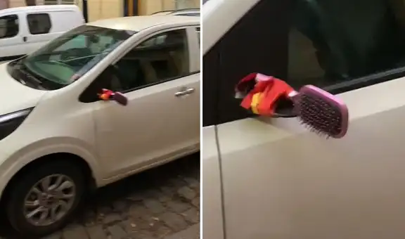 Auto se queda sin retrovisores laterales y dueña coloca un cepillo con espejo en su lugar