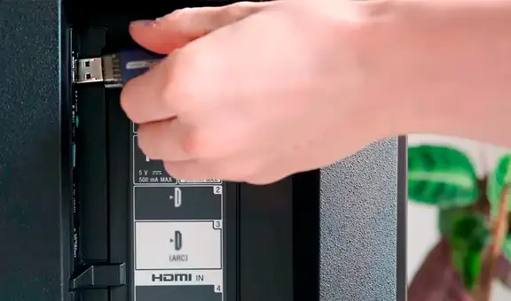 ¿Tu televisor tiene puertos USB? Mira todos los usos que puedes darles