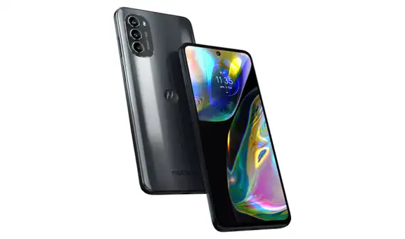 Moto g82 5G: Motorola lanza su celular gama media con 5000 mAh de batería y triple cámara