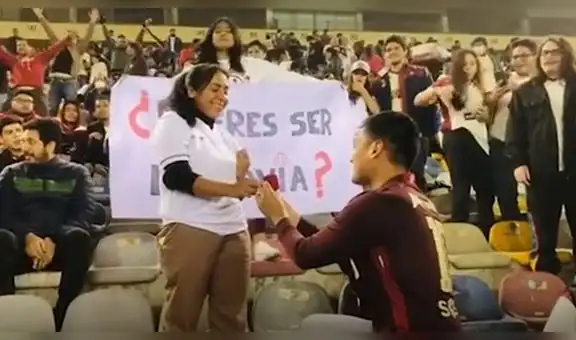 Hincha de Universitario de Deportes le propone matrimonio a su novia en el estadio Monumental