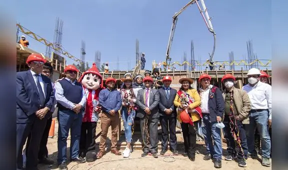 Realizan tradicional vaciado de obra CITEccal Junín