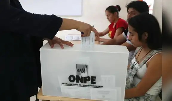 ¿Quieres viajar y no piensas votar? Descubre AQUÍ si lo podrás hacer o no