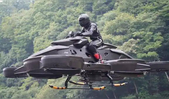 La primera moto voladora ya es toda una realidad: averigua su precio y cómo funciona