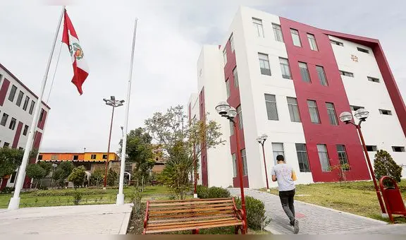 Intervienen Gobierno Regional de Arequipa por presunta entrega irregular de puestos de trabajo