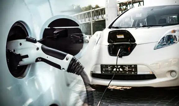 Ahorro vs. falta de estaciones de carga: ¿qué implica tener un vehículo eléctrico en Perú?