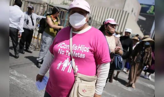 Colectivo “Con mis hijos no te metas” marcha contra la conferencia de la OEA en Lima