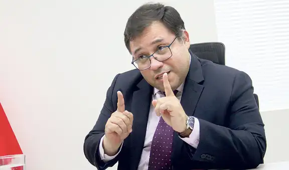 Daniel Soria: Gobierno oficializa su restitución como procurador general del Estado