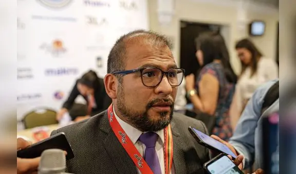 Incluyen a exalcalde de Arequipa Omar Candia en lista de los más buscados