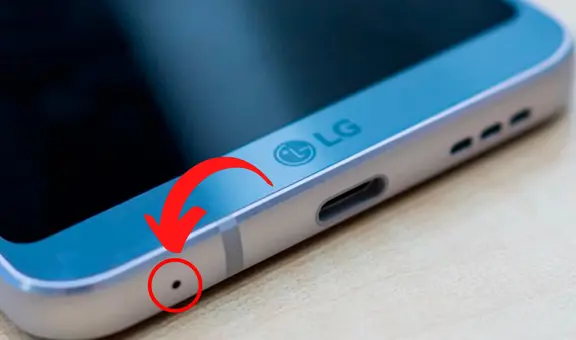 ¿Para qué sirven los pequeños agujeros de la parte superior e inferior de tu teléfono?