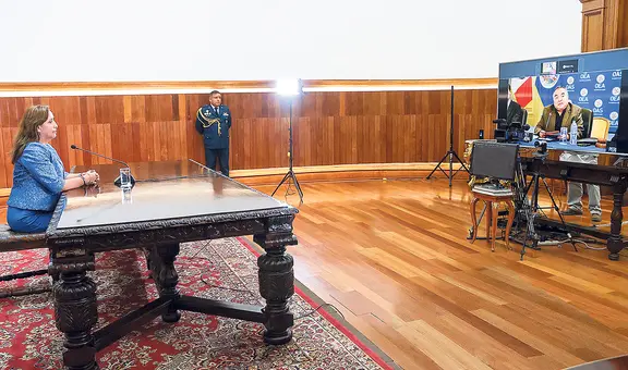 Ante la OEA, Dina Boluarte reitera compromiso con el adelanto de elecciones