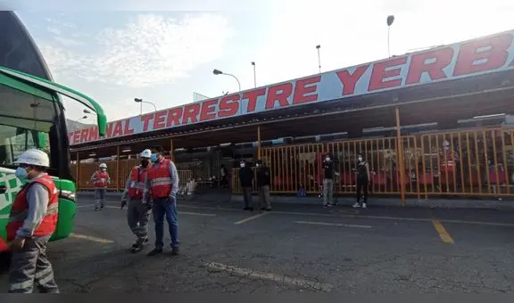 Terminal de Yerbateros luce vacío tras cancelación de viajes al interior del país