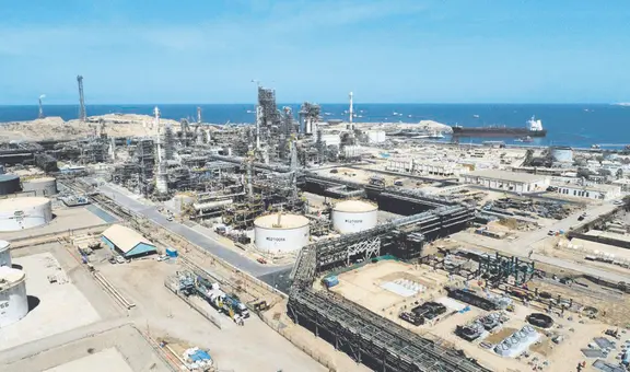 Combustible bajo en azufre ya sale de refinería de Talara