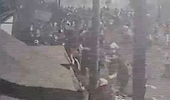 Este es el momento en que la PNP ataca a Víctor Raúl Santisteban, quien murió en manifestaciones