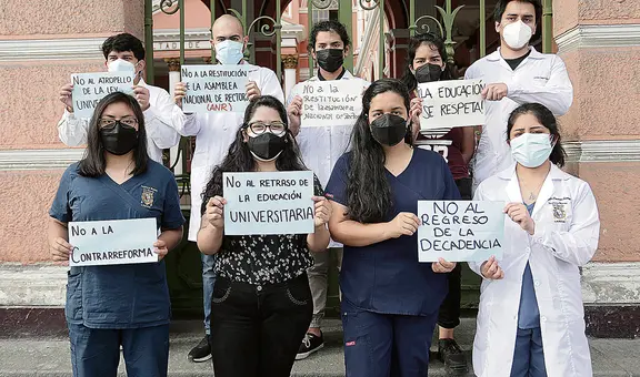 Cancelan licenciamiento de carreras de Medicina por la contrarreforma del Congreso