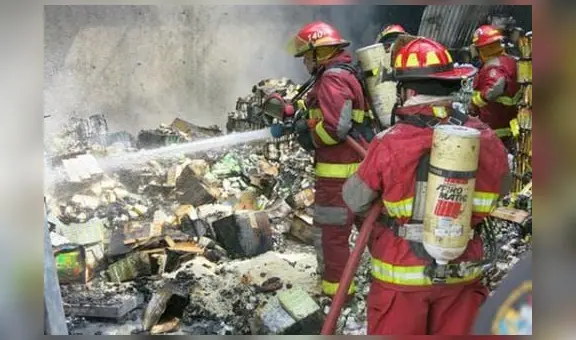 Incendio consume 15.000 soles que mecánico iba a destinar al tratamiento de su esposa en Sullana