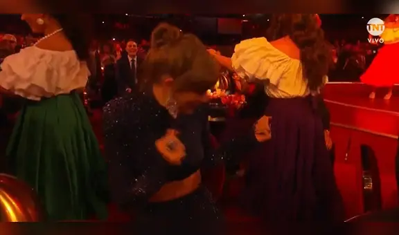 Grammy 2023: Taylor Swift bailó al ritmo de merengue de Bad Bunny