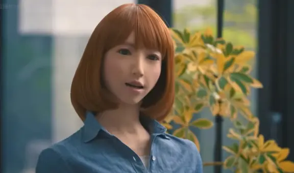 Erica, la robot que 'entiende' los chistes y puede reírse de ellos como un humano