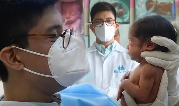 Bebé prematuro ahora es médico del área de EsSalud que lo salvó: "El destino hizo que regresara"