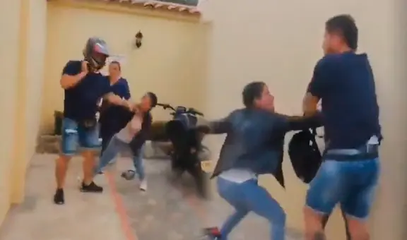 Mujer descubre a su esposo con amante en un hotel y le increpa: “¿Esta era tu confusión?”