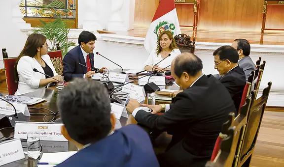 Dina Boluarte retrasa aplicación de ley sobre la Sunedu