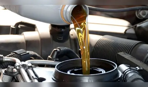 ¿A cuántos kilómetros o tiempo debo cambiar el aceite del carro?