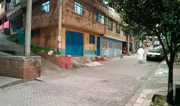 Joven muere linchado por sus 10 vecinos tras reclamarles que bajaran el volumen a la música