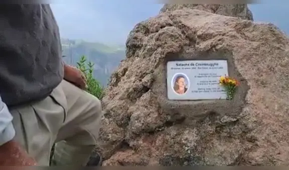 El Colca rinde homenaje a Natacha de Crombrugghe con una placa