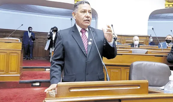 Tres congresistas admiten que los rechazan por no adelantar elecciones