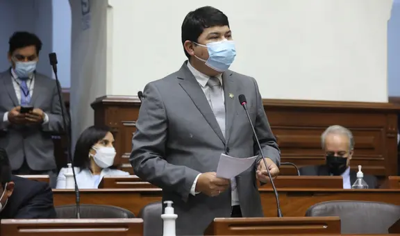 Esposa del congresista fujimorista Eduardo Castillo lo denuncia por violencia psicológica