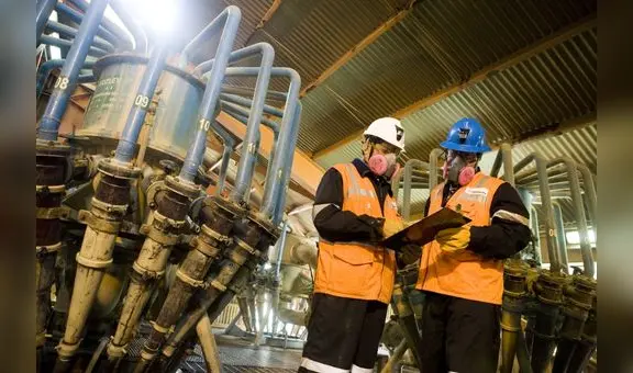 La mina más grande de estaño de Perú y Sudamérica reinicia operaciones en Puno