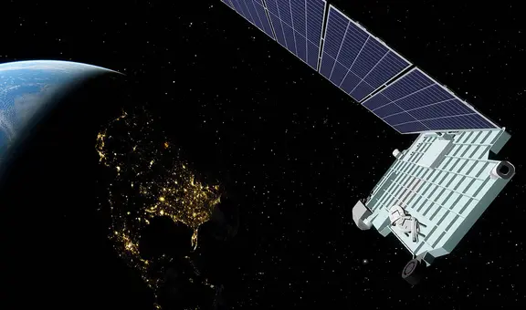 Elon Musk muestra imágenes de los nuevos satélites de Starlink lanzados al espacio