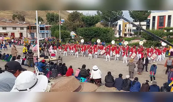 “Lunita, dame platita”: mira el cover del mix de Maroyu hecho por la banda de músicos Mi Perú