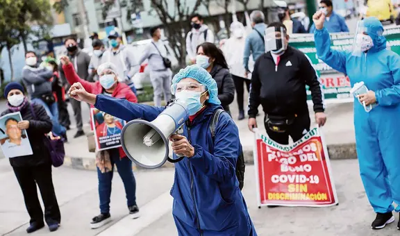Trabajadores CAS de EsSalud se incorporarán al régimen 728
