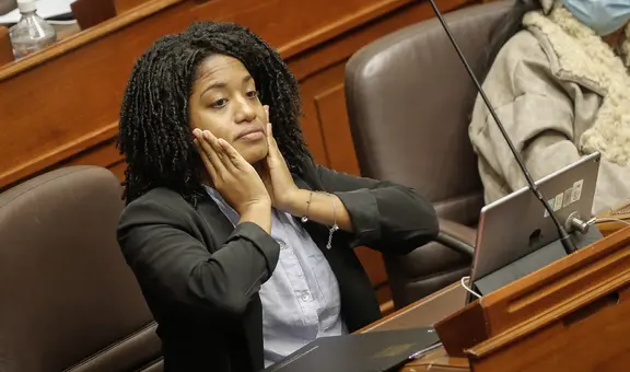 Rosangella Barbarán viajó de nuevo a Cajamarca, donde trabaja su esposo, con dinero del Congreso