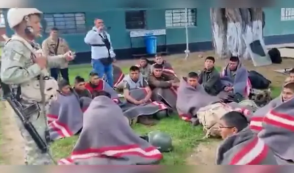 Soldados aseguran ante oficial del Ejército que se tiraron al río para huir de manifestantes en Puno