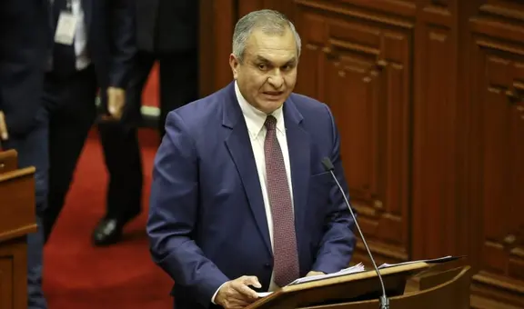 Ministro del Interior dice en el Congreso que no hubo represión pese a muertes en protestas