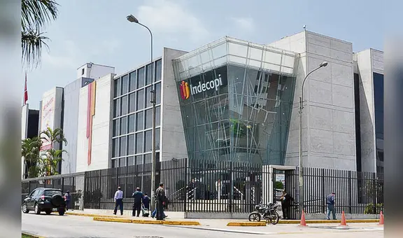 Cesan arbitrariamente al presidente del Indecopi