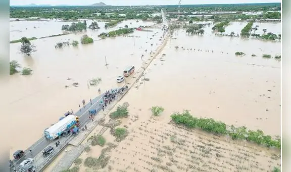 Río Reque se desbordó y afectó a más de 500 hectáreas de cultivos en Lambayeque