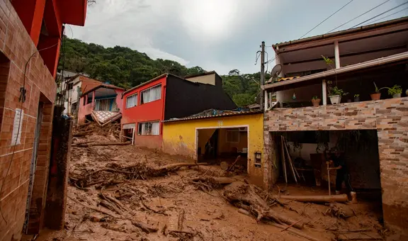 Deslizamiento de tierra por intensas lluvias en Brasil deja 8 muertos, entre ellos, 4 niños