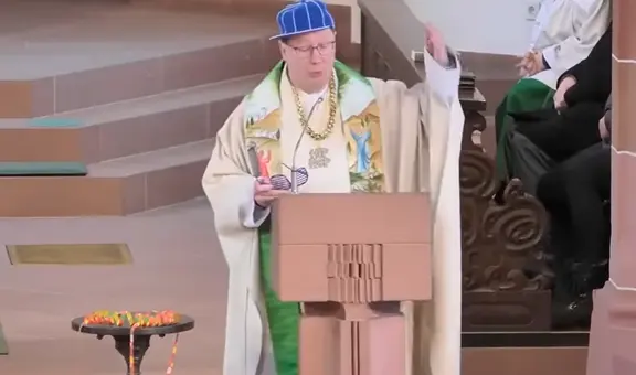 “El padre con flow”: sacerdote utiliza el rapeo para que jóvenes se acerquen a la iglesia