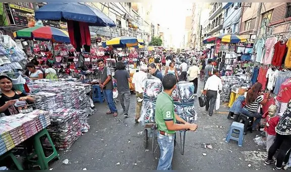17 millones de peruanos trabaja, pero más del 50% son informales
