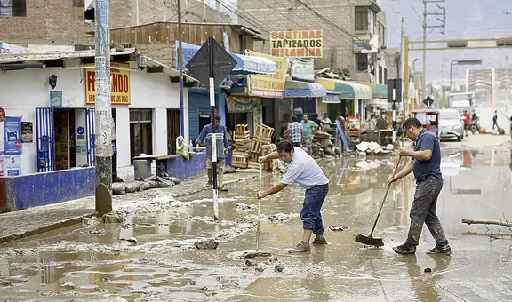 Huaicos no dan tregua en los distritos de Lima Este y los balnearios